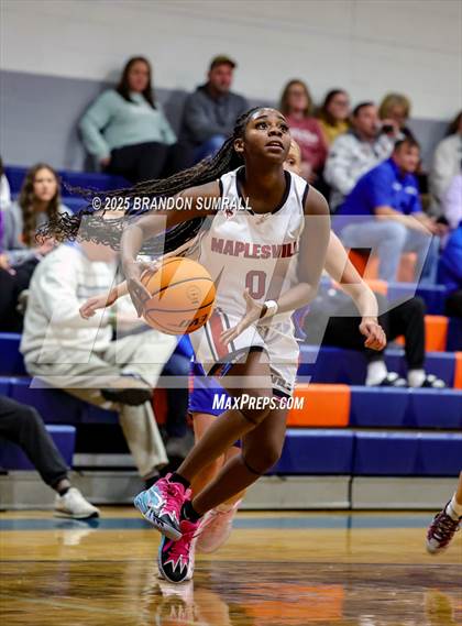 Thumbnail 2 in Maplesville vs Verbena (Chilton County Tournament Round 1) photogallery.
