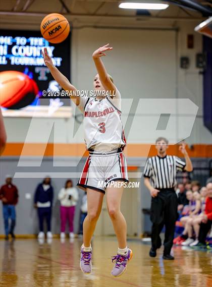 Thumbnail 1 in Maplesville vs Verbena (Chilton County Tournament Round 1) photogallery.