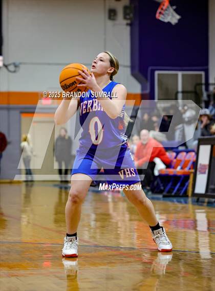 Thumbnail 1 in Maplesville vs Verbena (Chilton County Tournament Round 1) photogallery.