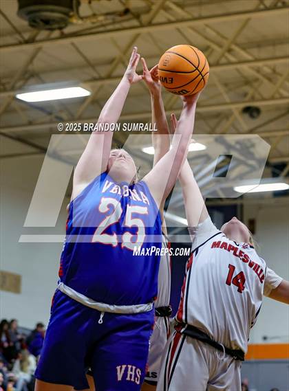 Thumbnail 1 in Maplesville vs Verbena (Chilton County Tournament Round 1) photogallery.