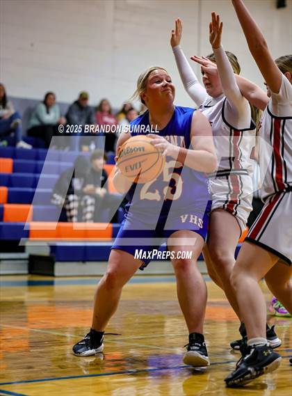 Thumbnail 1 in Maplesville vs Verbena (Chilton County Tournament Round 1) photogallery.