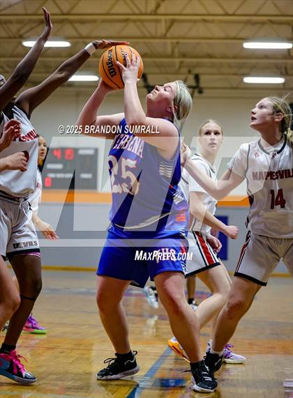 Thumbnail 2 in Maplesville vs Verbena (Chilton County Tournament Round 1) photogallery.