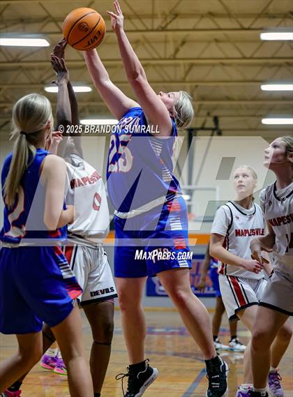 Thumbnail 3 in Maplesville vs Verbena (Chilton County Tournament Round 1) photogallery.