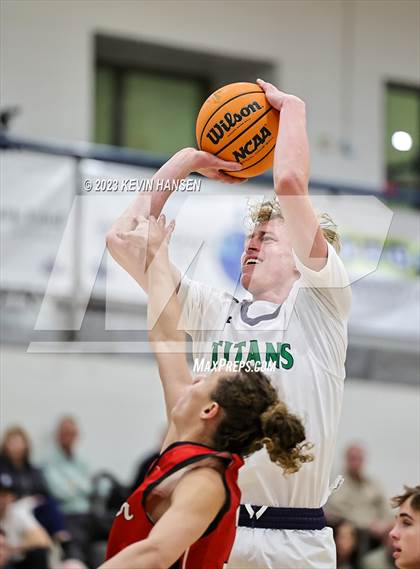 Thumbnail 3 in Weber @ Syracuse photogallery.