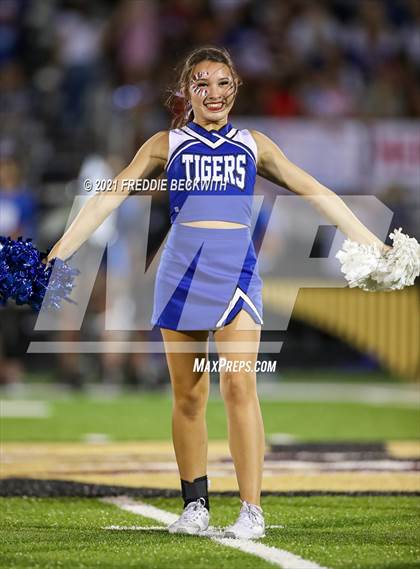 Thumbnail 3 in Gunter @ Whitesboro photogallery.