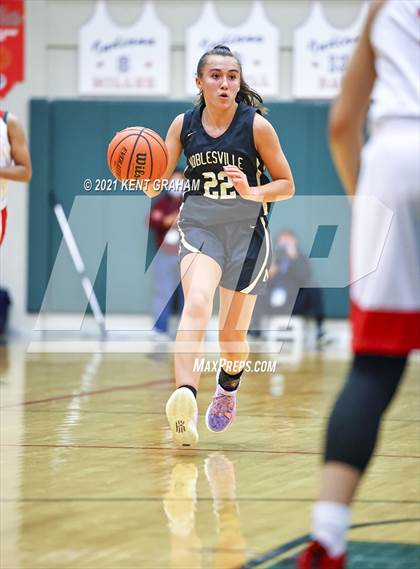Thumbnail 1 in Noblesville @ Lawrence North photogallery.