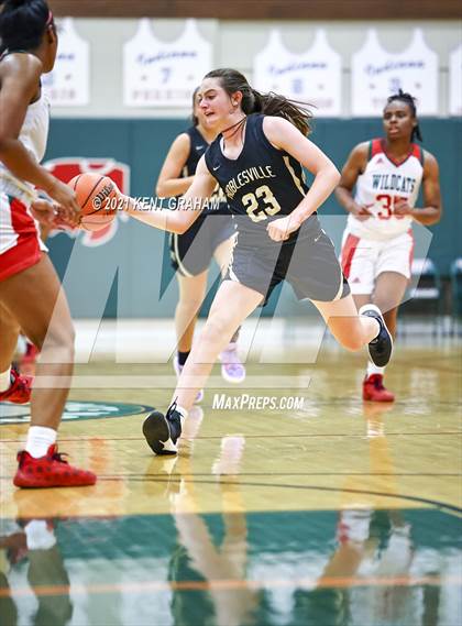Thumbnail 2 in Noblesville @ Lawrence North photogallery.