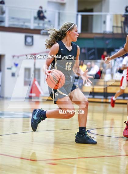Thumbnail 2 in Noblesville @ Lawrence North photogallery.