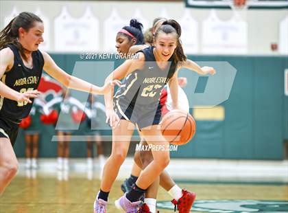 Thumbnail 2 in Noblesville @ Lawrence North photogallery.