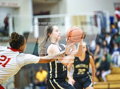 Thumbnail 2 in Noblesville @ Lawrence North photogallery.