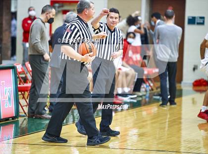 Thumbnail 2 in Noblesville @ Lawrence North photogallery.