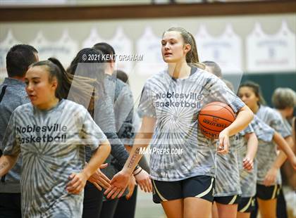 Thumbnail 3 in Noblesville @ Lawrence North photogallery.