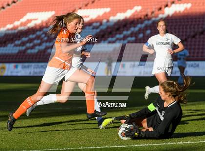 Thumbnail 2 in Ogden vs. Ridgeline (UHSAA 4A Final) photogallery.