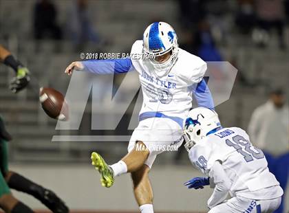 Thumbnail 3 in John Tyler @ Poteet photogallery.