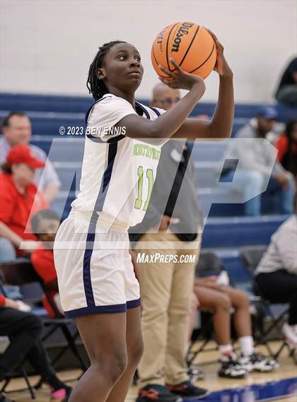 Thumbnail 3 in Northview vs Social Circle (MLK Luella HoopKlub Showcase) photogallery.