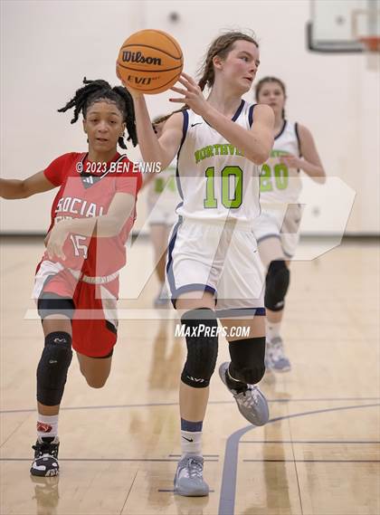 Thumbnail 3 in Northview vs Social Circle (MLK Luella HoopKlub Showcase) photogallery.