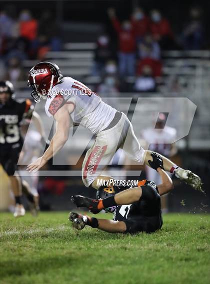 Thumbnail 3 in Logan Elm vs Amanda-Clearcreek photogallery.