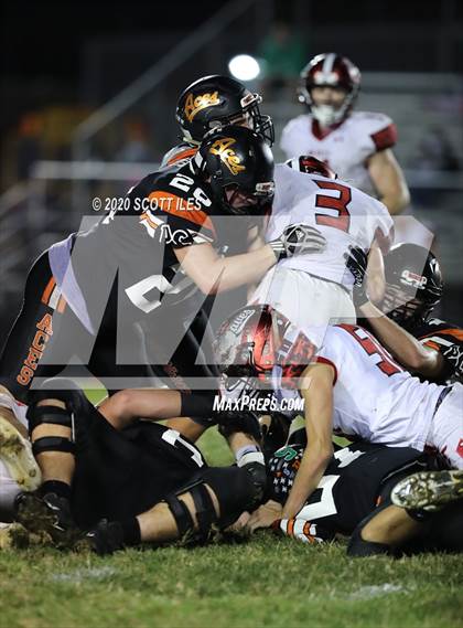 Thumbnail 2 in Logan Elm vs Amanda-Clearcreek photogallery.