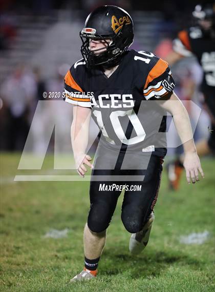 Thumbnail 2 in Logan Elm vs Amanda-Clearcreek photogallery.