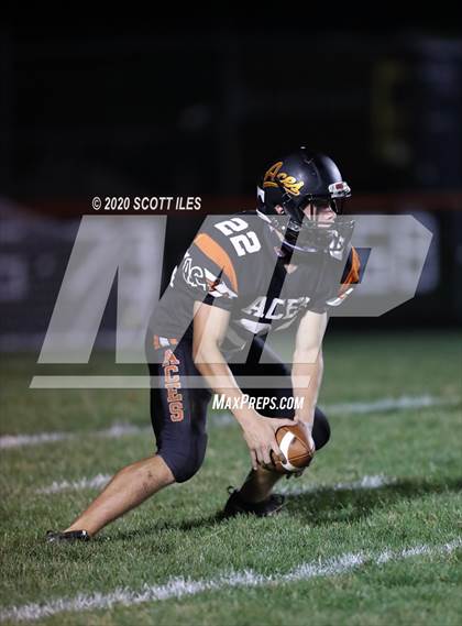 Thumbnail 3 in Logan Elm vs Amanda-Clearcreek photogallery.