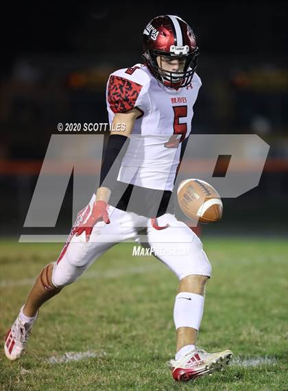 Thumbnail 1 in Logan Elm vs Amanda-Clearcreek photogallery.