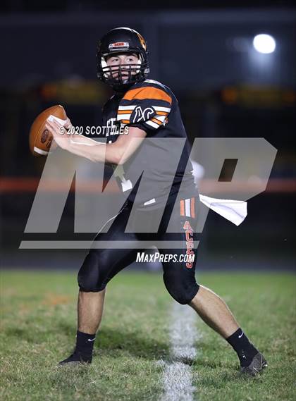Thumbnail 3 in Logan Elm vs Amanda-Clearcreek photogallery.