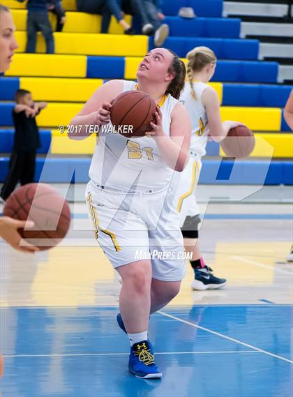 Thumbnail 3 in Soquel vs. Aptos (CIF CCS D3 Final) photogallery.
