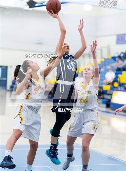 Thumbnail 1 in Soquel vs. Aptos (CIF CCS D3 Final) photogallery.