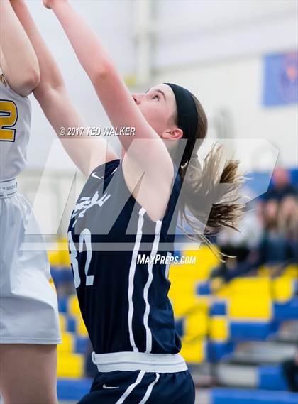 Thumbnail 3 in Soquel vs. Aptos (CIF CCS D3 Final) photogallery.