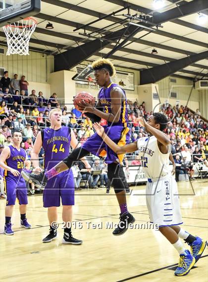 Thumbnail 1 in Guy-Perkins vs. Bay (AAA 1A Third Round Playoff) photogallery.