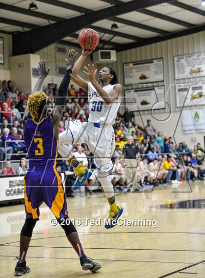 Thumbnail 1 in Guy-Perkins vs. Bay (AAA 1A Third Round Playoff) photogallery.