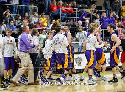 Thumbnail 2 in Guy-Perkins vs. Bay (AAA 1A Third Round Playoff) photogallery.