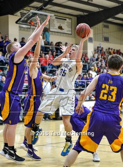 Thumbnail 2 in Guy-Perkins vs. Bay (AAA 1A Third Round Playoff) photogallery.