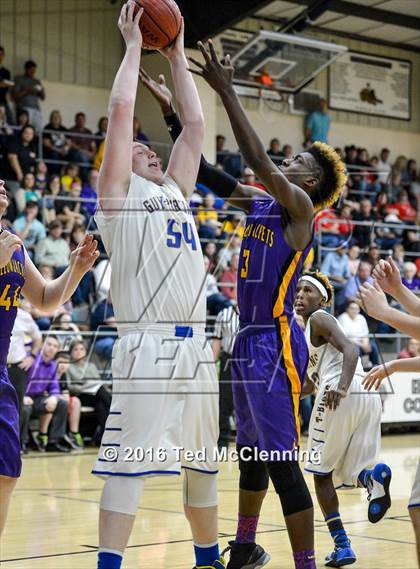 Thumbnail 2 in Guy-Perkins vs. Bay (AAA 1A Third Round Playoff) photogallery.
