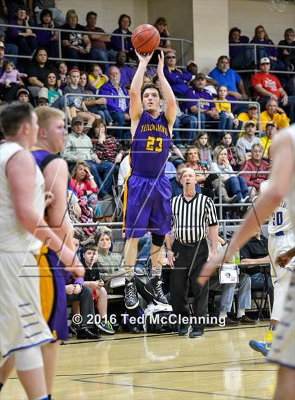 Thumbnail 1 in Guy-Perkins vs. Bay (AAA 1A Third Round Playoff) photogallery.