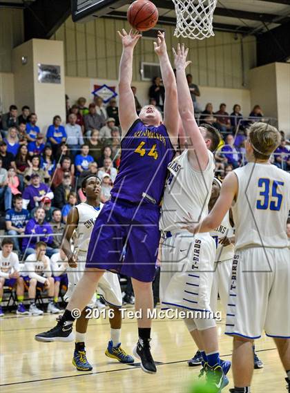 Thumbnail 1 in Guy-Perkins vs. Bay (AAA 1A Third Round Playoff) photogallery.