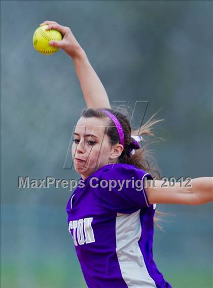 Thumbnail 3 in Alvin vs Angleton (Brazosport Classic) photogallery.
