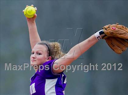 Thumbnail 1 in Alvin vs Angleton (Brazosport Classic) photogallery.