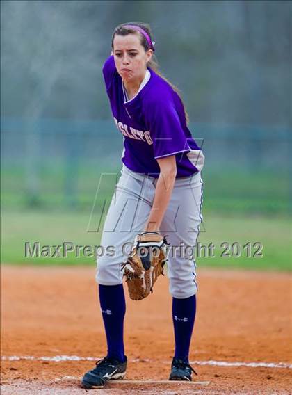 Thumbnail 2 in Alvin vs Angleton (Brazosport Classic) photogallery.
