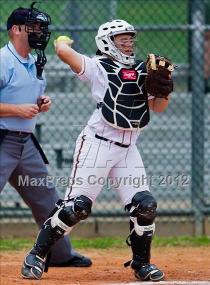 Thumbnail 2 in Alvin vs Angleton (Brazosport Classic) photogallery.