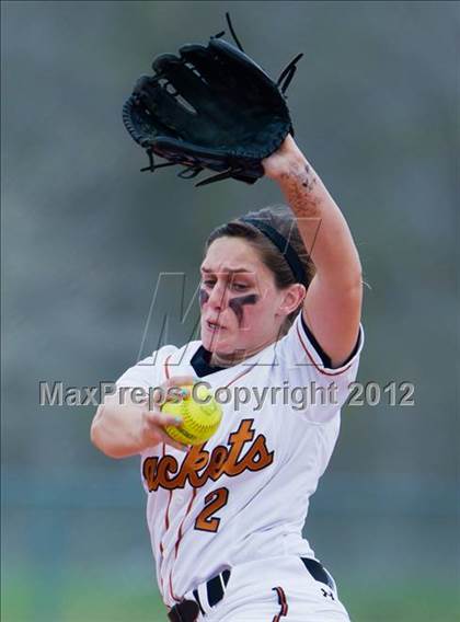 Thumbnail 2 in Alvin vs Angleton (Brazosport Classic) photogallery.