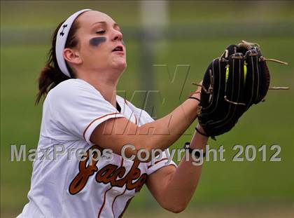 Thumbnail 1 in Alvin vs Angleton (Brazosport Classic) photogallery.
