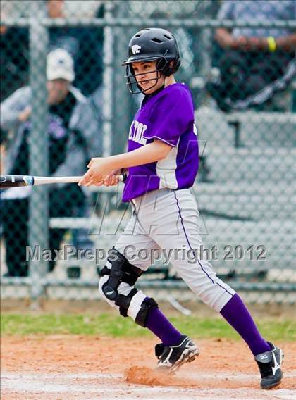 Thumbnail 3 in Alvin vs Angleton (Brazosport Classic) photogallery.