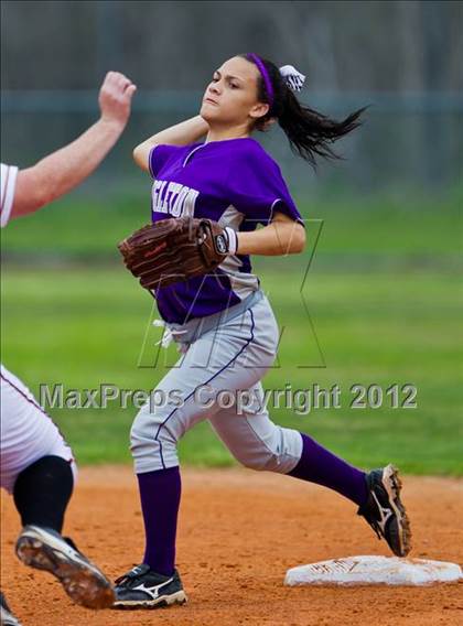 Thumbnail 2 in Alvin vs Angleton (Brazosport Classic) photogallery.