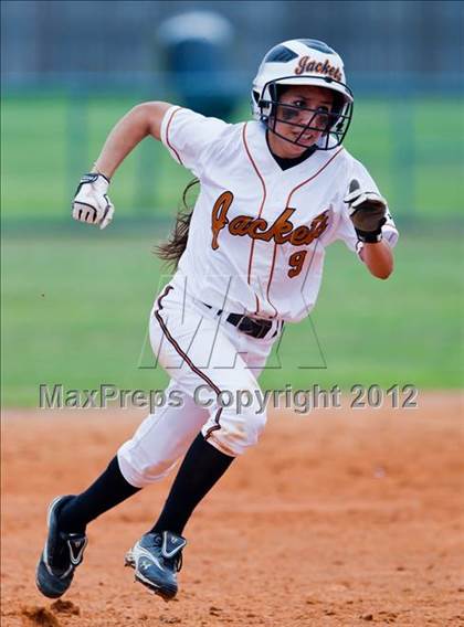 Thumbnail 3 in Alvin vs Angleton (Brazosport Classic) photogallery.