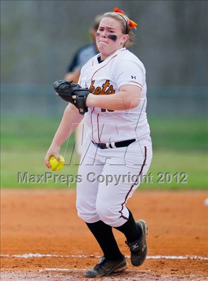Thumbnail 1 in Alvin vs Angleton (Brazosport Classic) photogallery.