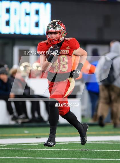 Thumbnail 2 in Bergen Catholic vs Delbarton (NJSIAA Non-Public A Final) photogallery.