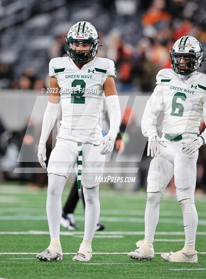 Thumbnail 2 in Bergen Catholic vs Delbarton (NJSIAA Non-Public A Final) photogallery.