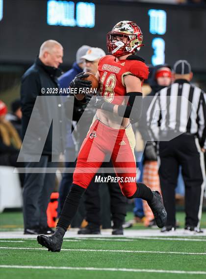 Thumbnail 3 in Bergen Catholic vs Delbarton (NJSIAA Non-Public A Final) photogallery.