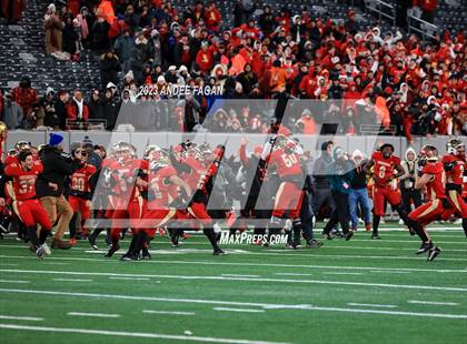 Thumbnail 2 in Bergen Catholic vs Delbarton (NJSIAA Non-Public A Final) photogallery.